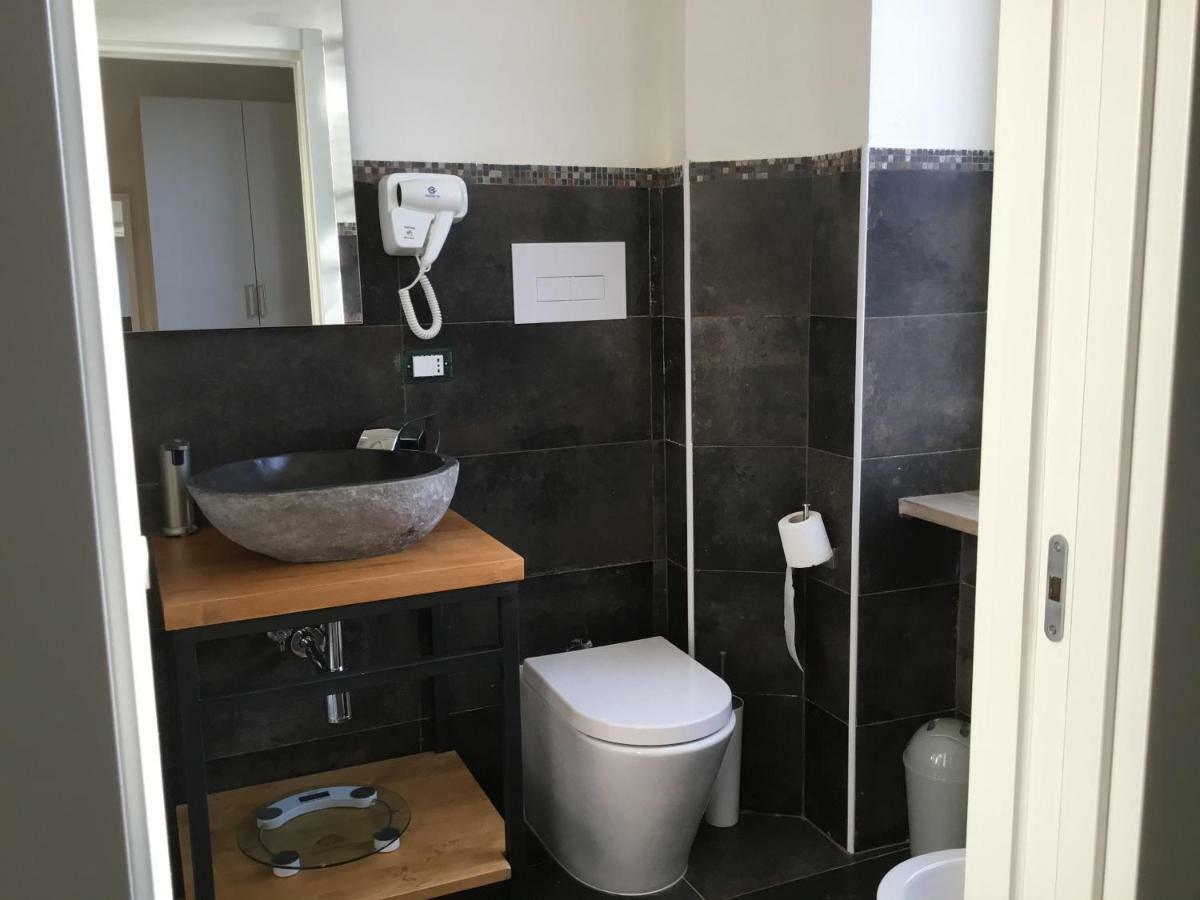 A 2 Passi Da Bed & Breakfast Foggia Exterior foto